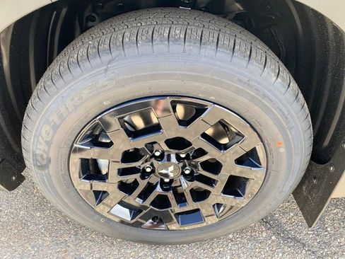 New 2026 Mitsubishi Outlander Trail Edition AWD/4WD image 29