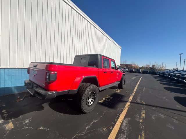 Used 2020 Jeep Gladiator Overland AWD/4WD image 5