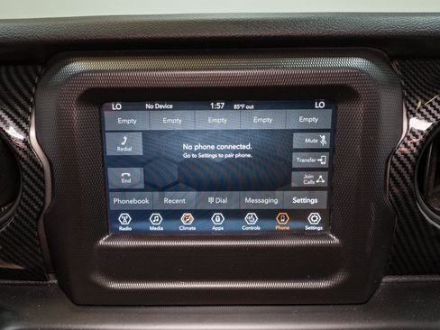 Used 2021 Jeep Gladiator Sport AWD/4WD image 19