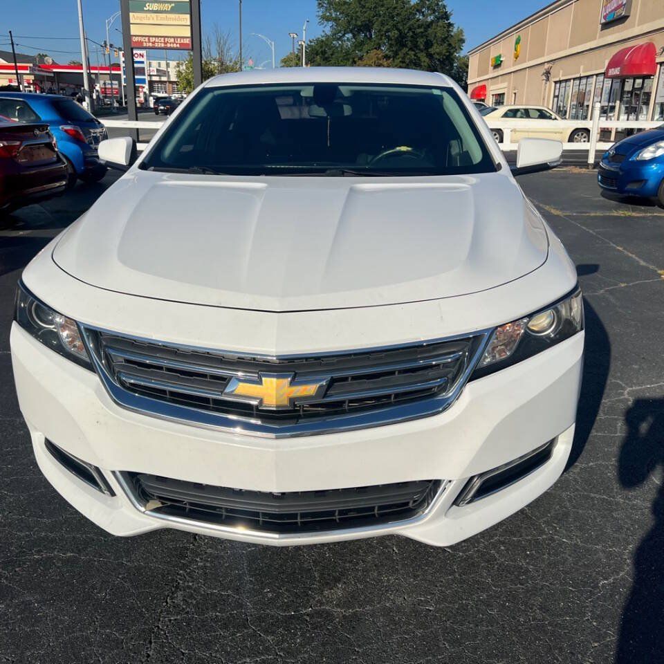 Used 2020 Chevrolet Impala LT FWD image 2