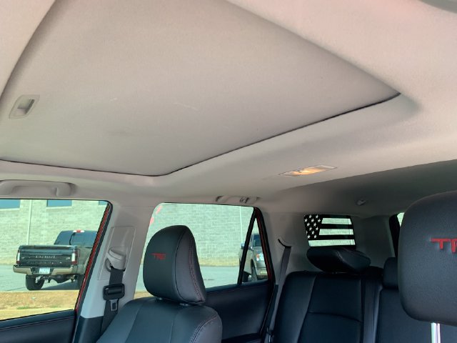 Used 2023 Toyota 4Runner TRD Off-Road Premium w/ Off Road Premium Plus Package AWD/4WD image 12