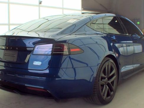 Used 2025 Tesla Model S Plaid AWD/4WD image 2
