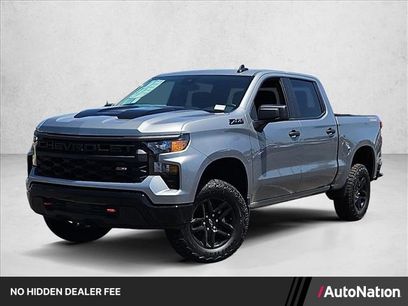 New 2026 Chevrolet Silverado 1500 Custom Trail Boss w/ LPO, Dark Essentials Package