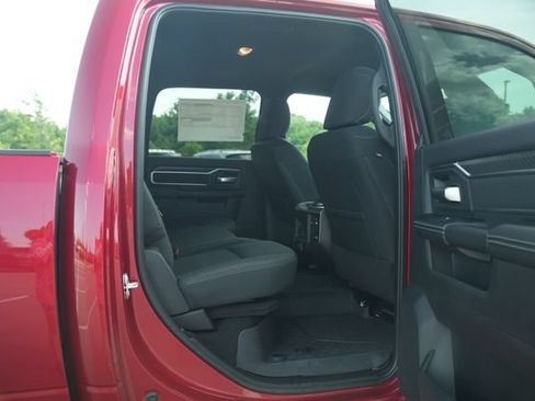 New 2026 RAM 2500 Big Horn AWD/4WD image 19