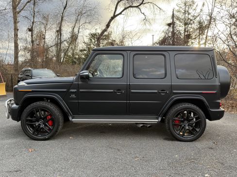 Used 2025 Mercedes-Benz G 63 AMG 4MATIC image 9
