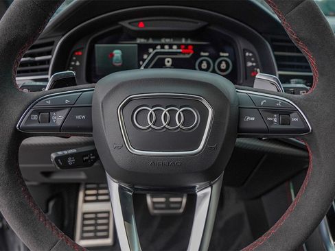 Used 2023 Audi RS Q8 image 12
