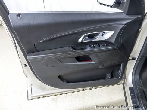 Used 2013 Chevrolet Equinox LS FWD image 16