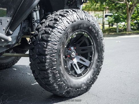 Used 2017 Jeep Wrangler Sport AWD/4WD image 69