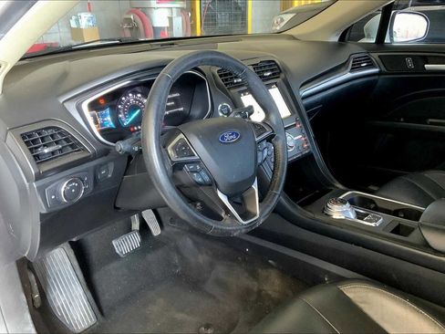 Certified 2019 Ford Fusion Titanium image 17