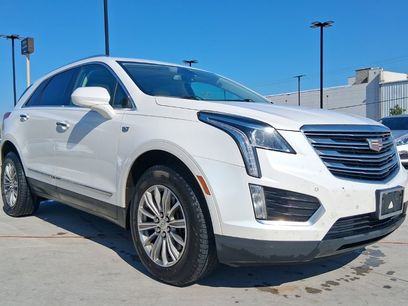 Used 2017 Cadillac XT5 Luxury w/ LPO, Wheel Lock Package