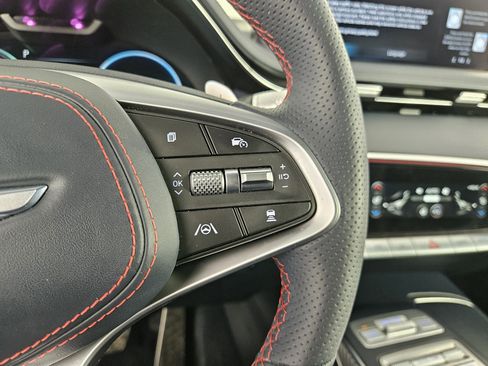 Used 2023 Genesis GV70 2.5T w/ Sport Prestige Package AWD/4WD image 23