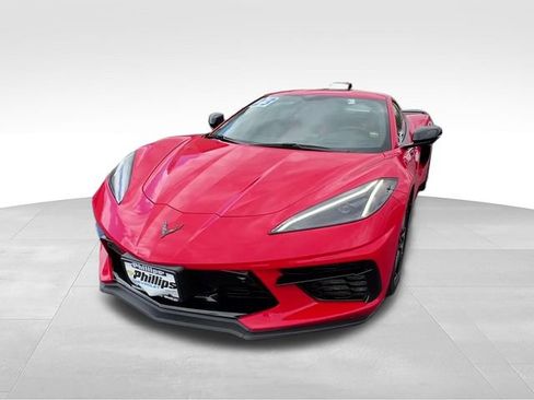 Used 2023 Chevrolet Corvette Stingray Premium Cpe w/ Z51 Performance Package RWD image 2