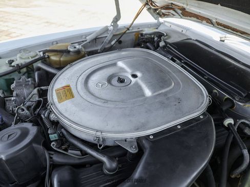 Used 1988 Mercedes-Benz 560 SL image 27