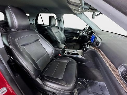 Used 2021 Ford Explorer Limited image 30