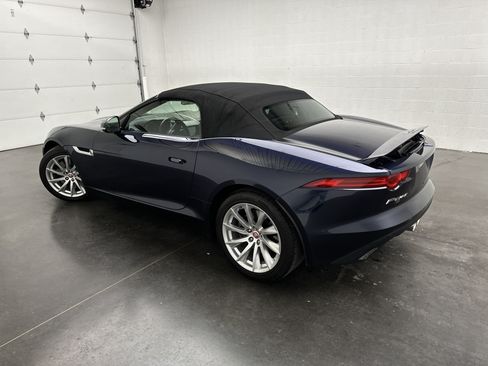 Used 2016 Jaguar F-TYPE Convertible RWD image 6