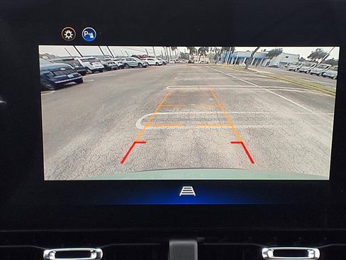 New 2026 Chevrolet Equinox LT w/ Convenience Package II image 13