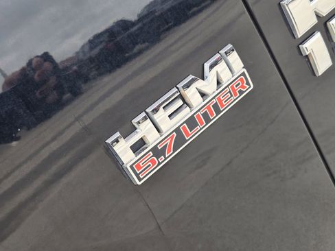 Used 2013 RAM 1500 Lone Star RWD image 13