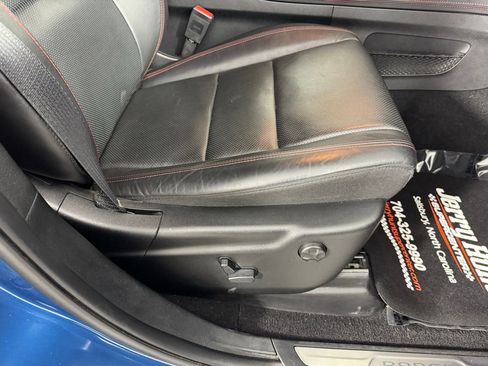 Used 2025 Dodge Durango GT image 34