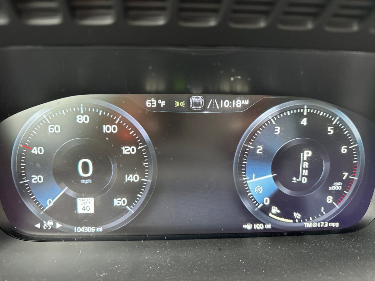 Used 2022 Volvo XC90 T5 Momentum AWD/4WD image 24