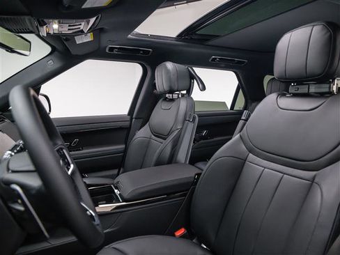 New 2026 Land Rover Range Rover Sport SE image 17