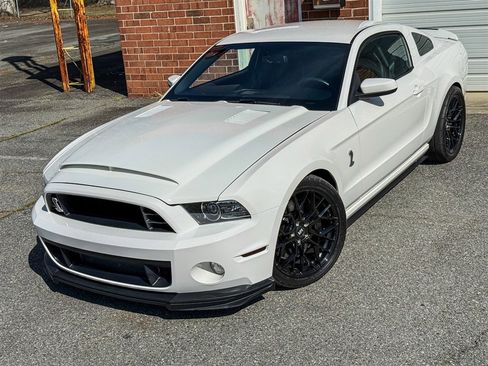 Used 2013 Ford Mustang Shelby GT500 image 6