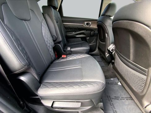 Used 2021 Kia Sorento SX Prestige AWD/4WD image 19