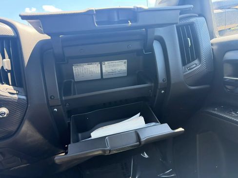 Used 2016 Chevrolet Silverado 3500 W/T w/ WT Convenience Package AWD/4WD image 33