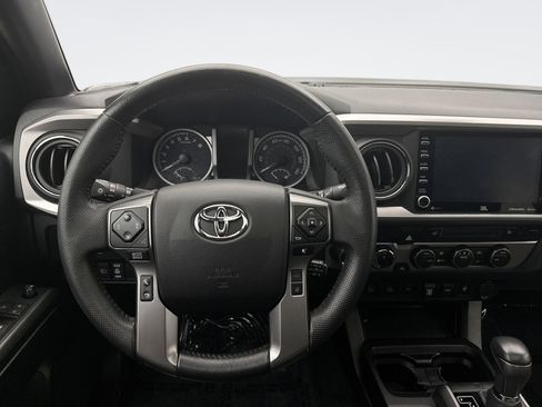 Used 2021 Toyota Tacoma Limited w/ Nightshade Package AWD/4WD image 12