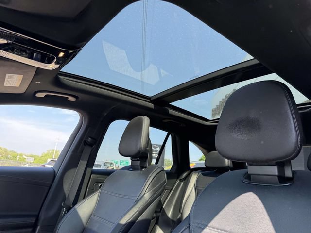 Used 2023 Mercedes-Benz GLC 300 4MATIC image 12