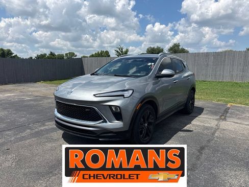 Used 2026 Buick Encore GX Sport Touring w/ Comfort Package FWD image 1