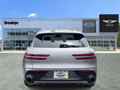 Used 2024 Genesis GV70 3.5T Sport w/ Sport Advanced Package image 7