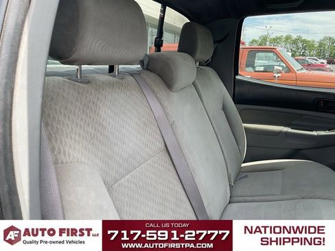 Used 2010 Toyota Tacoma 4x4 Double Cab V6 image 13