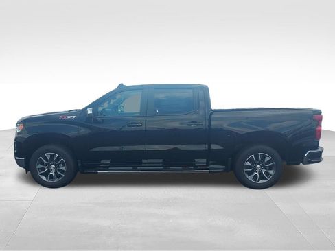 New 2026 Chevrolet Silverado 1500 LT w/ Z71 Off-Road Package AWD/4WD image 2