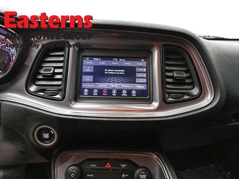 Used 2023 Dodge Challenger SXT image 12