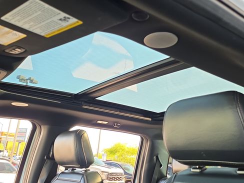 Used 2022 Ford F150 Raptor w/ Equipment Group 801A High image 15