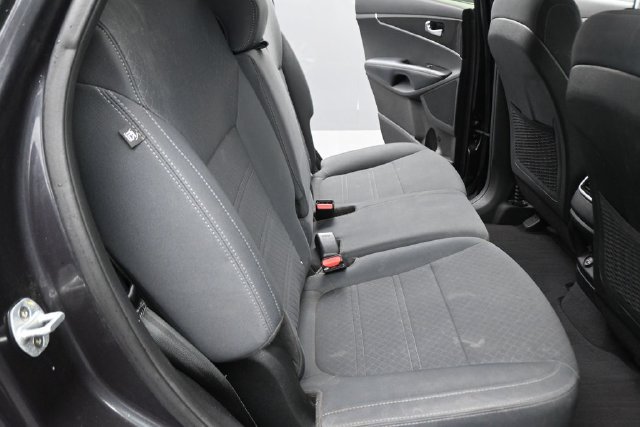 Used 2018 Kia Sorento AWD image 24
