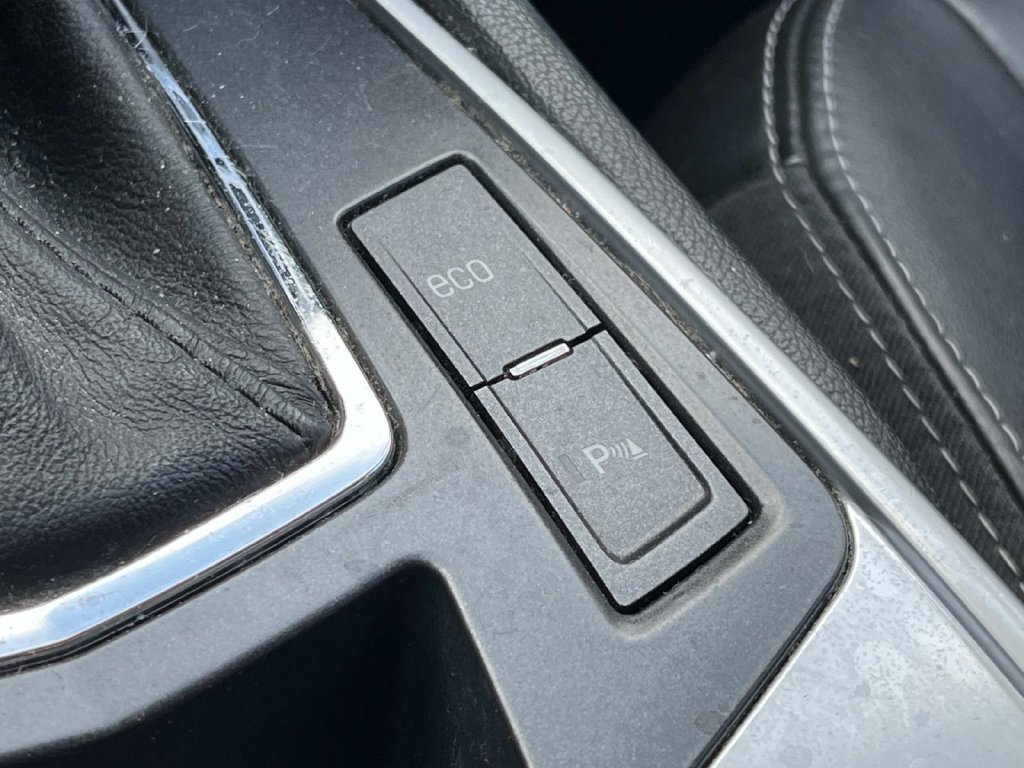 Used 2016 Cadillac SRX Luxury FWD image 39