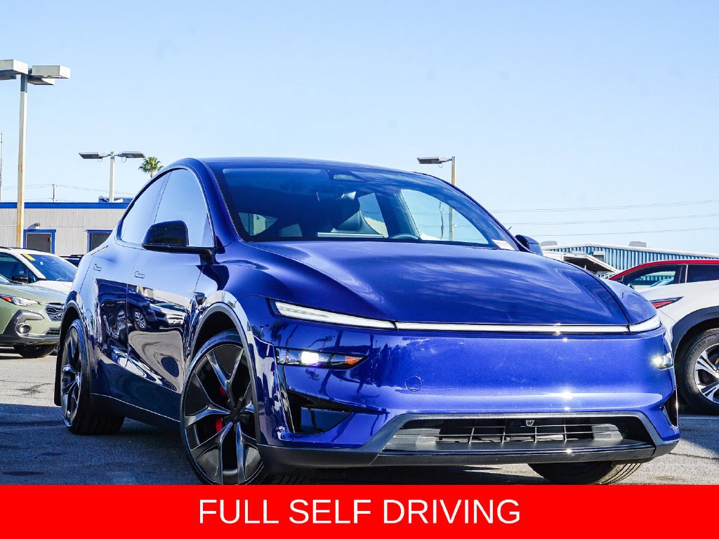 Used 2026 Tesla Model Y Performance AWD/4WD image 1