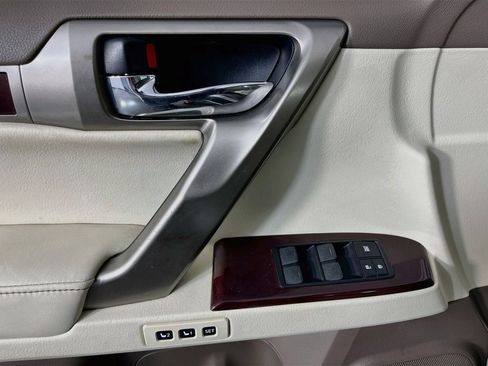 Used 2019 Lexus GX 460 Premium w/ Premium Package AWD/4WD image 26