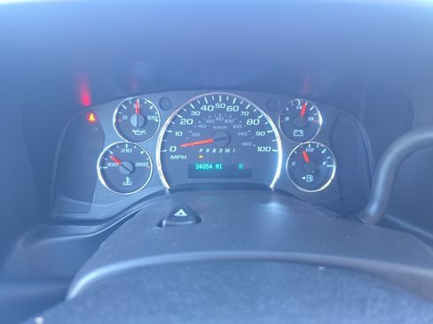 Used 2023 GMC Savana 3500 LS RWD image 20