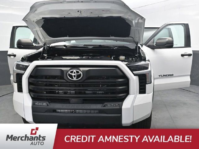 Used 2023 Toyota Tundra SR5 AWD/4WD image 42