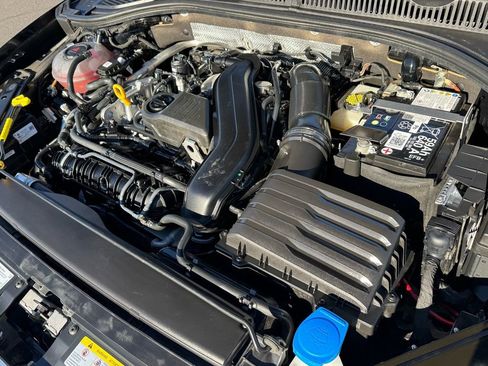 Used 2024 Volkswagen Jetta SE image 23