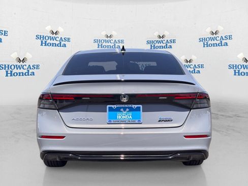 Used 2023 Honda Accord Sport image 7