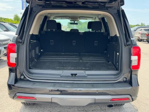 Used 2022 Ford Expedition XL AWD/4WD image 5