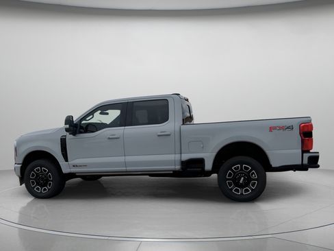 New 2026 Ford F250 Platinum image 18