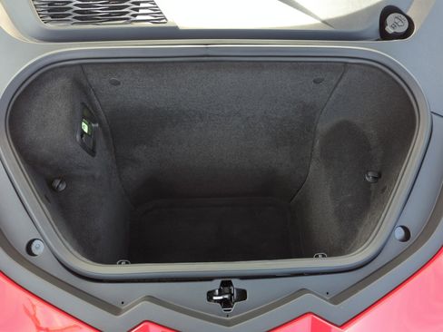 Used 2024 Chevrolet Corvette Stingray Preferred Cpe w/ Battery Protection Package image 31