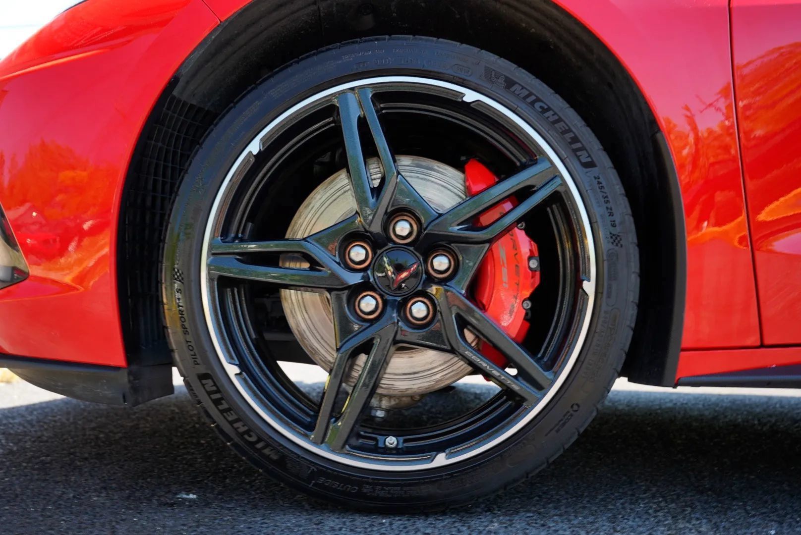 Used 2020 Chevrolet Corvette Stingray Premium Cpe w/ 3LT Preferred Equipment Group RWD image 25