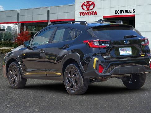 Used 2025 Subaru Crosstrek 2.5i Sport AWD/4WD image 6