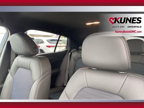 New 2026 Buick Envista Preferred w/ Convenience I Package image 16