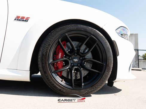 Used 2020 Dodge Charger Scat Pack RWD image 10